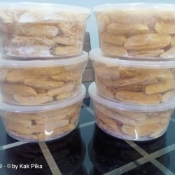 Kuih Tiram Nestum